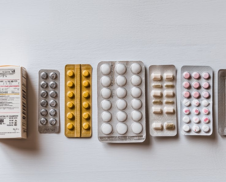 Boîtes de médicaments et comprimés